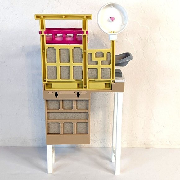 Barbie Zoo Doctor Playset with Doll and Two Patients, Monkey and Cub 2016 - Picture 5 of 6